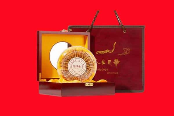 收购资讯:沿河县回收冬虫夏草是按克吗